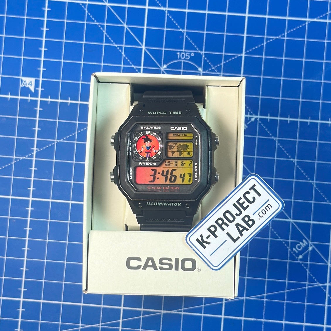 Casio AE-1200 Saiyan Signal in schwarzem Resin in der Originalbox, individualisiert von K-Project Lab