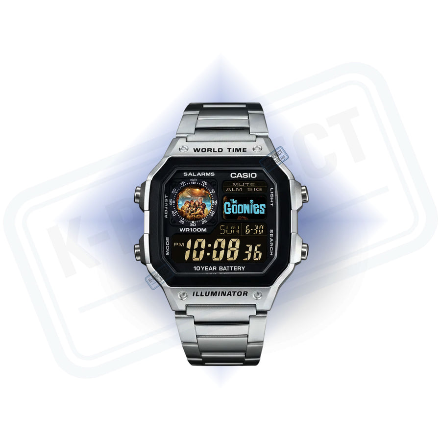 Casio AE-1200 Treasure Signal en acier de face, illustration d'aventure sur le cadran, de K-Project Lab