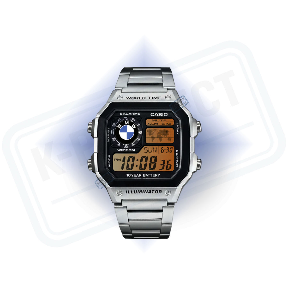 K-Project Labin Casio AE-1200 Midnight Bavarian teräksisenä, edestä kuvattuna, meripihkanvärinen näyttö ja sininen tunnus
