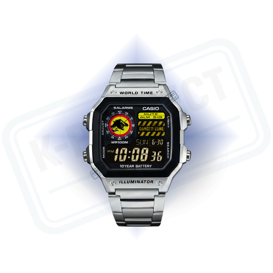 Casio AE-1200 Raptor Sector in staal van voren, met dinosaurusembleem en waarschuwingsstrepen van K-Project Lab